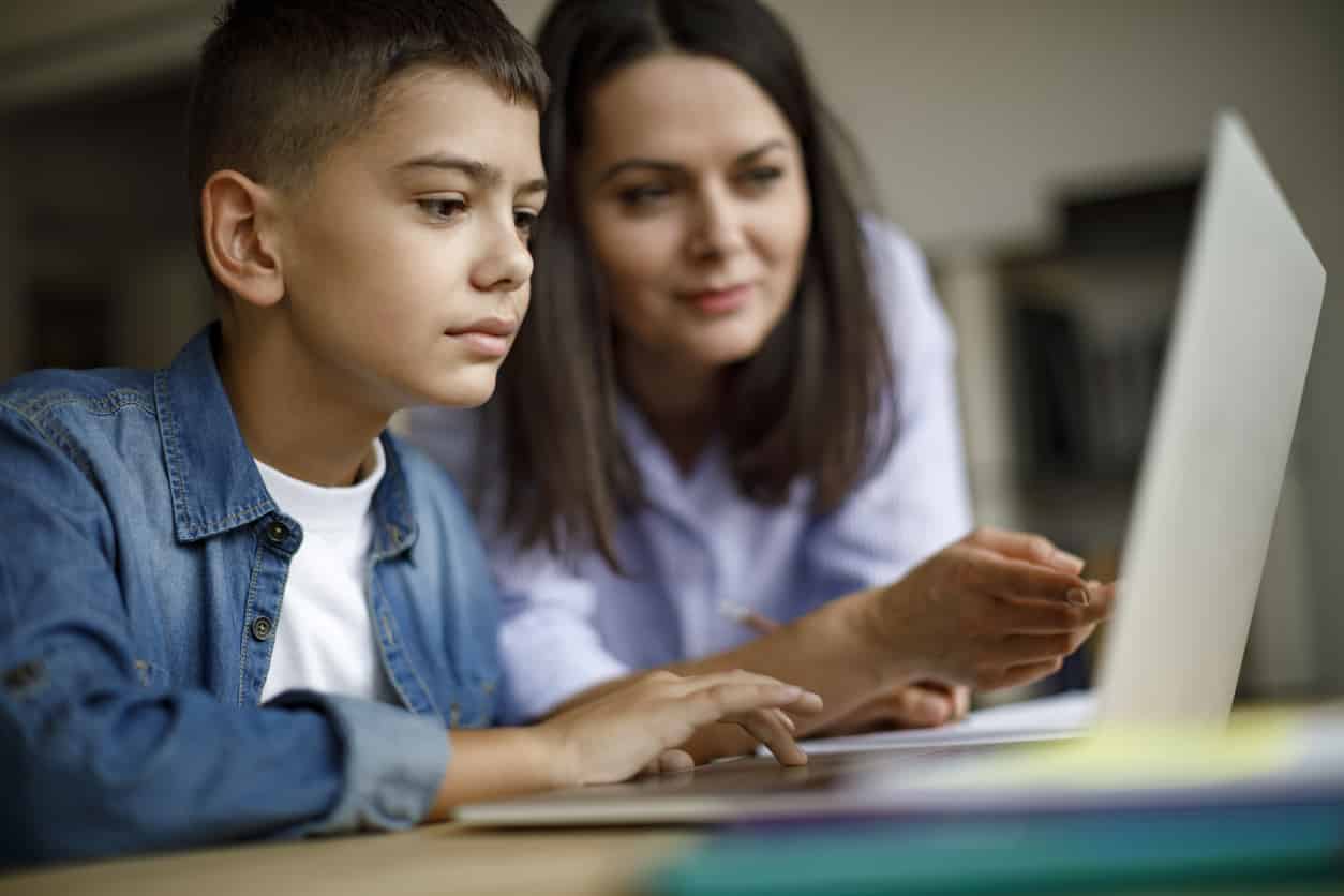 St. Andrew's Academy online classes